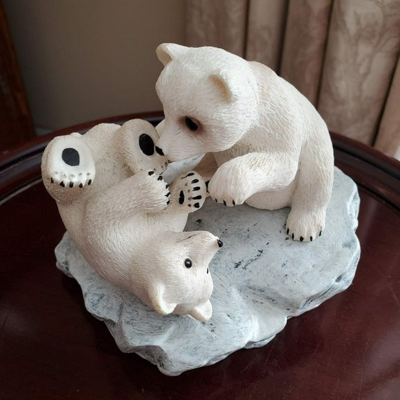 Playing Polar Bear Cubs Statue, Resin Polar Bear Figurine, Animal Winter Decor - Picture 2 of 7